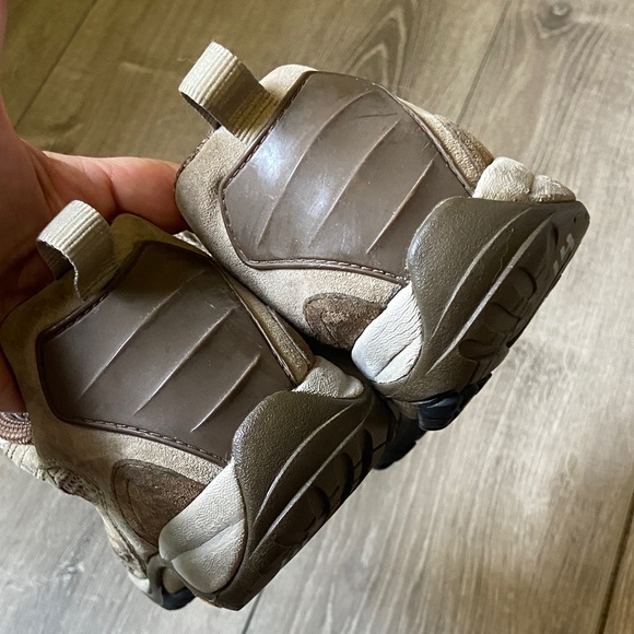 Merrell Beige and Brown Athletic Shoes - Picture 4 of 6